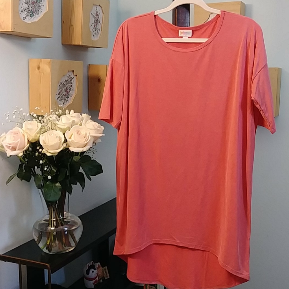 LulaRoe tunic top
